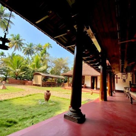 Emerald Isle Alappuzha Екстериор снимка
