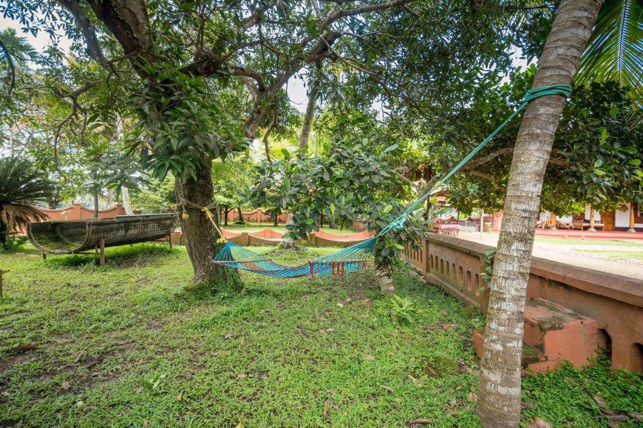 Emerald Isle Alappuzha Екстериор снимка